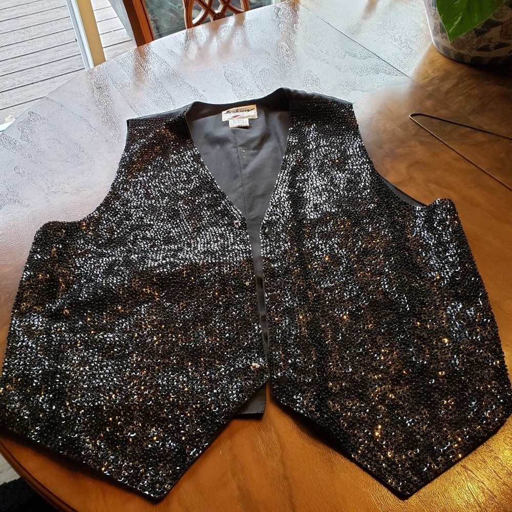 Lady 's Vest